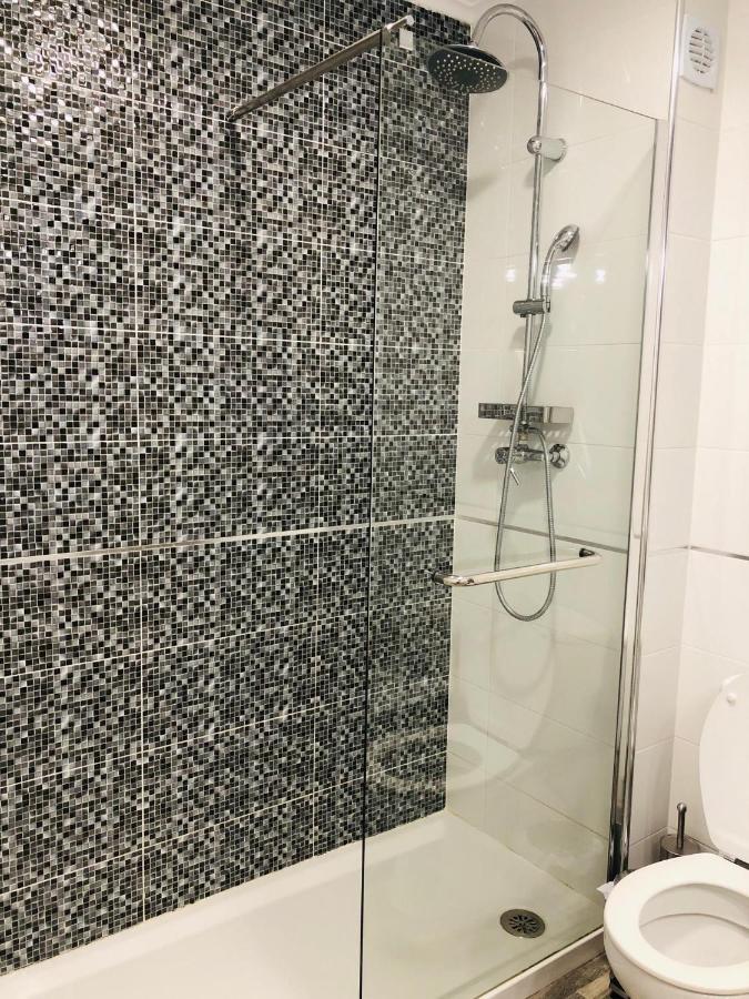 Albufeira Emblematica Apartment - Wifi & Pool Bagian luar foto
