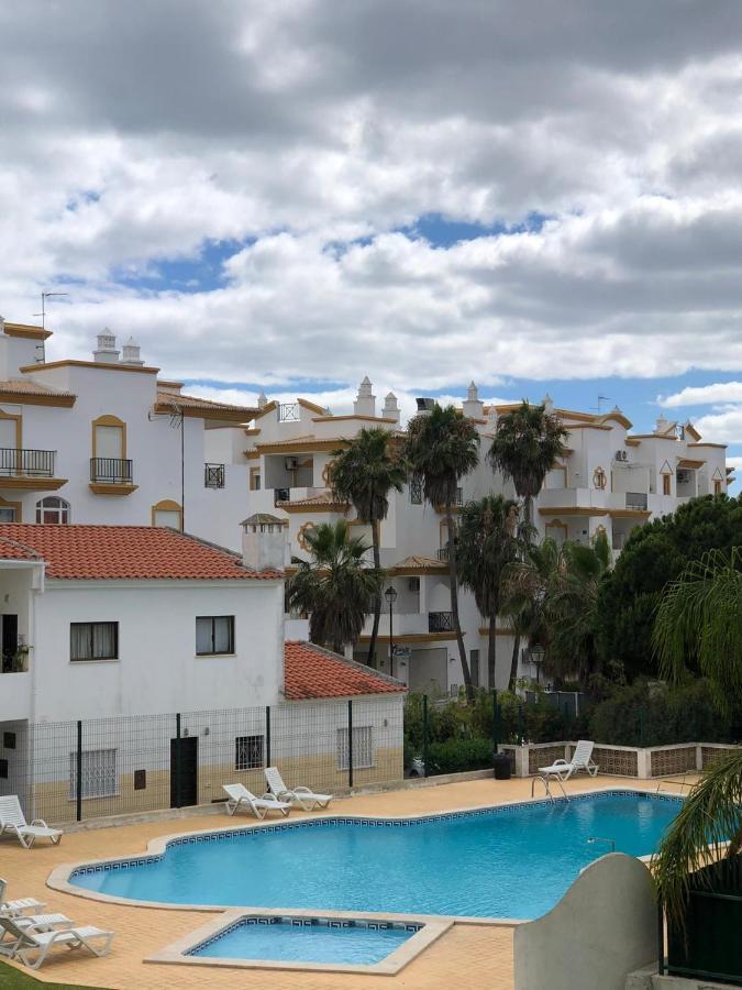 Albufeira Emblematica Apartment - Wifi & Pool Bagian luar foto